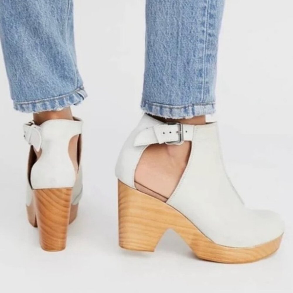 Free People Amber Orchard Clog Cream White Leather & Suede Wood Clogs 36 / 6